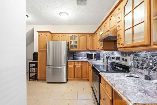 9121 65TH STREET N, Pinellas Park, FL 33782