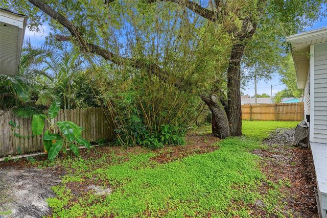 9121 65TH STREET N, Pinellas Park, FL 33782