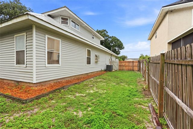9121 65TH STREET N, Pinellas Park, FL 33782