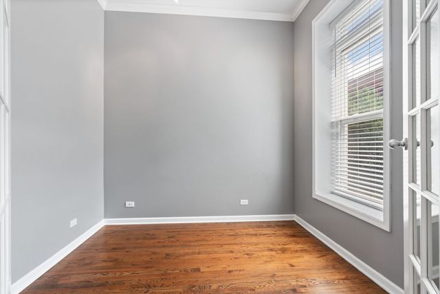 514 N Armour Street 2F, Chicago, IL 60642