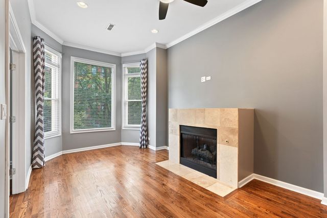 514 N Armour Street 2F, Chicago, IL 60642