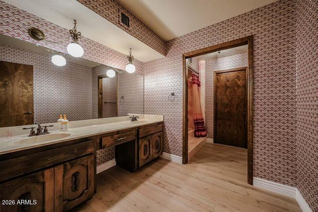 1322 W ASTER Drive, Phoenix, AZ 85029