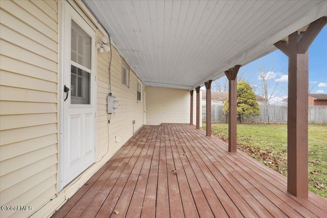 62 Mary Hadge Drive, Colonie, NY 12309