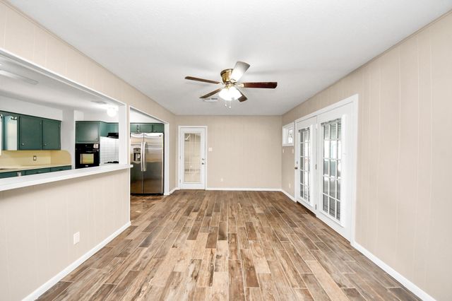 901 Alyse Street, Deer Park, TX 77536