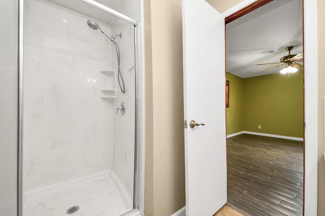 901 Alyse Street, Deer Park, TX 77536