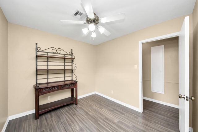 901 Alyse Street, Deer Park, TX 77536
