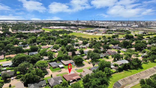901 Alyse Street, Deer Park, TX 77536