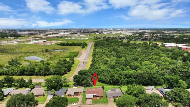 901 Alyse Street, Deer Park, TX 77536