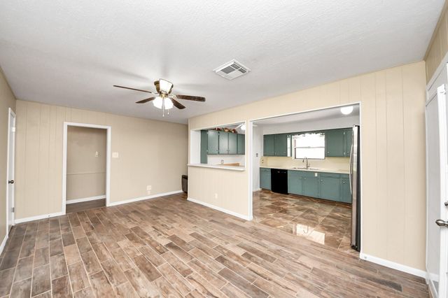 901 Alyse Street, Deer Park, TX 77536