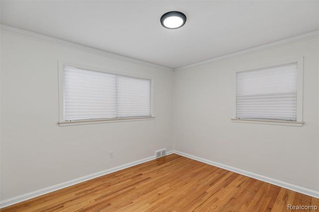 11314 Hazelton, Redford, MI 48239