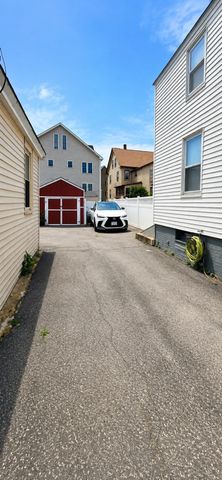28 Everett St 0, Woburn, MA 01801