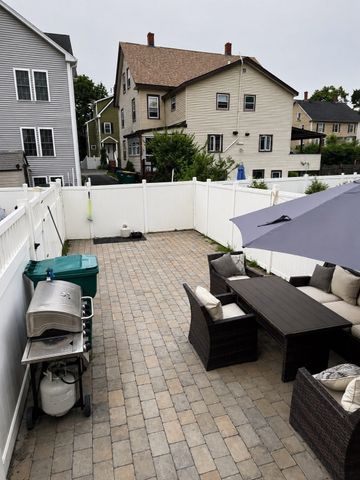 28 Everett St 0, Woburn, MA 01801