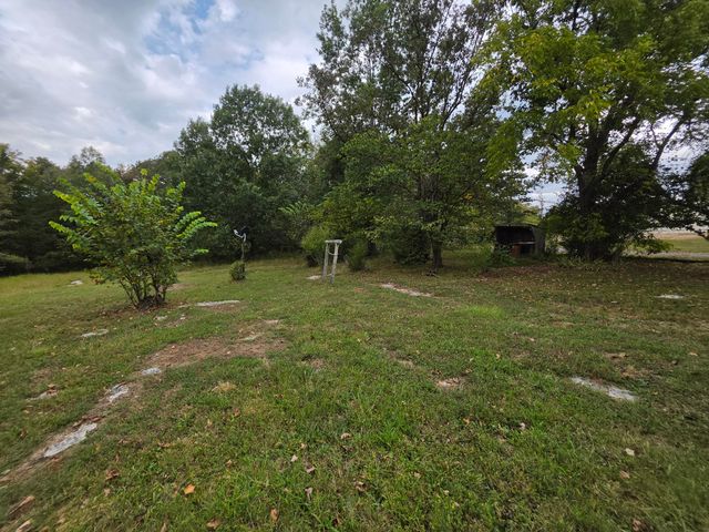 41 Dripping Spring Road, Bronston, KY 42518