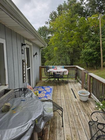 41 Dripping Spring Road, Bronston, KY 42518