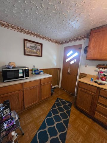 41 Dripping Spring Road, Bronston, KY 42518