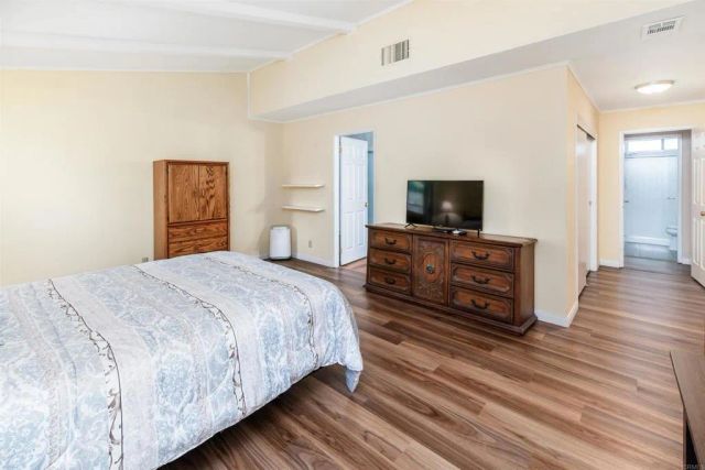 5229 Harvest Court, Oceanside, CA 92057