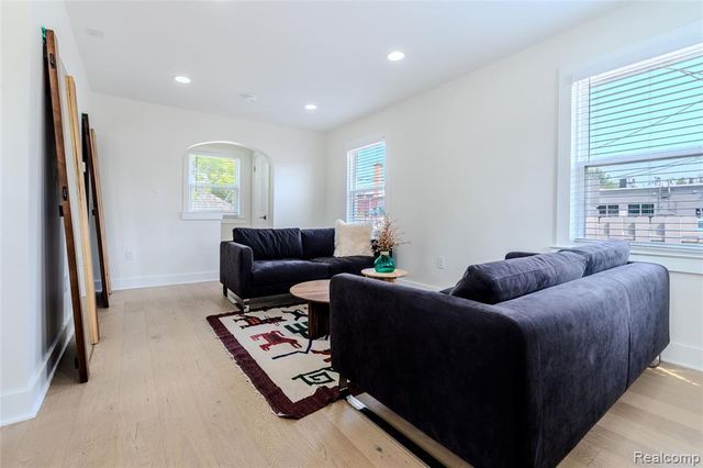 3339 Gardner Avenue, Berkley, MI 48072