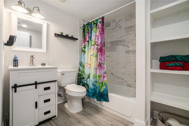 2294 Collier Drive, Decatur, GA 30032