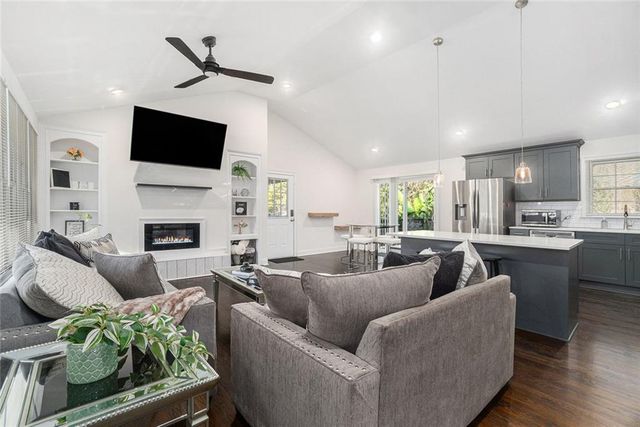 2294 Collier Drive, Decatur, GA 30032