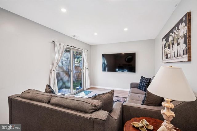 415 BECK DR, Mt Airy, MD 21771