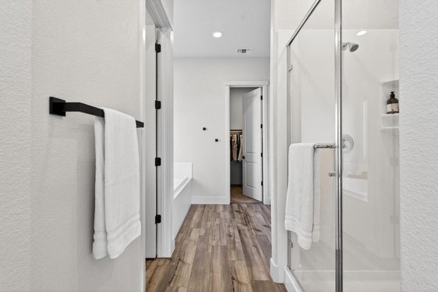 240 Scarlett Way, Hollister, CA 95023