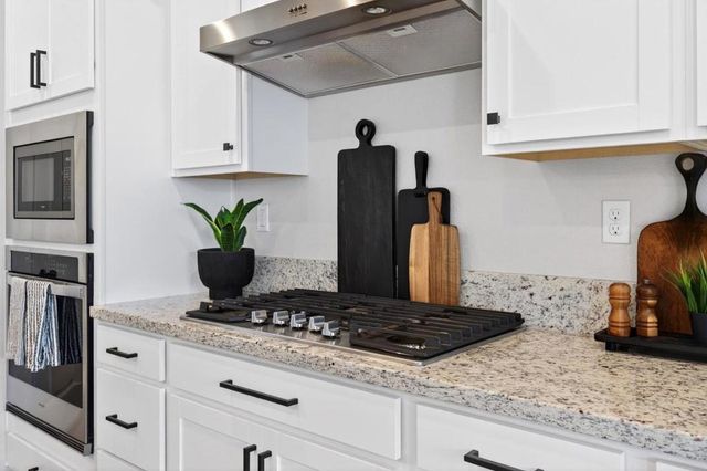 240 Scarlett Way, Hollister, CA 95023