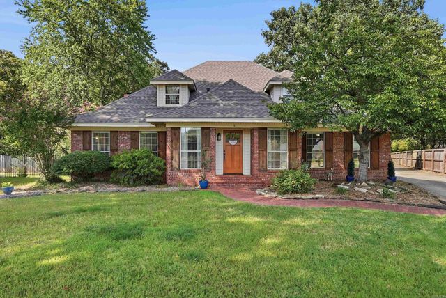 5 Brandon Cir, Conway, AR 72034