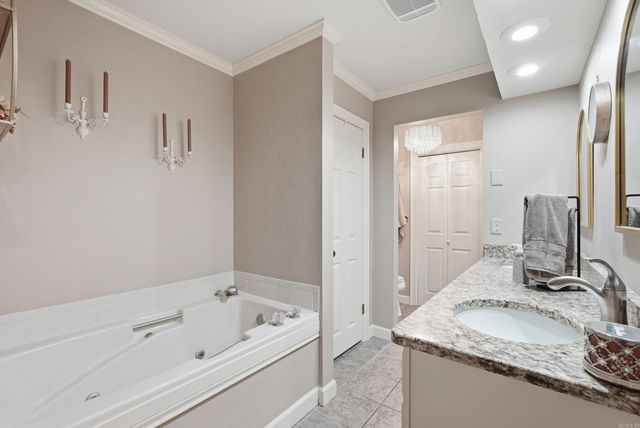 5 Brandon Cir, Conway, AR 72034