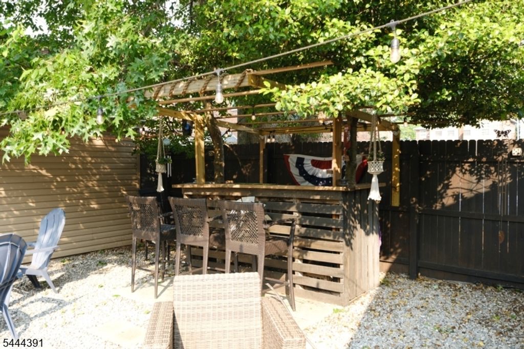 534 Monmouth Ave, Linden City, NJ 07036 — photo 4