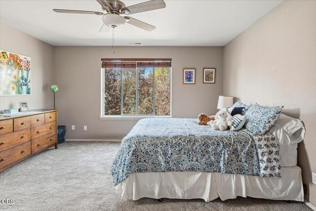 20652 White Dove Lane, Bend, OR 97702