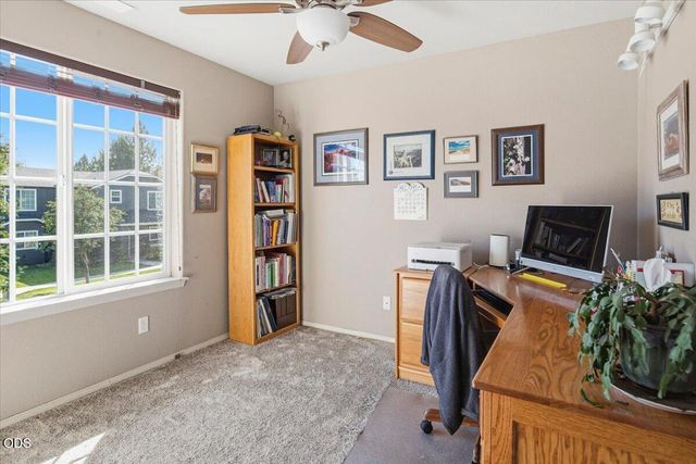 20652 White Dove Lane, Bend, OR 97702