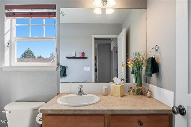 20652 White Dove Lane, Bend, OR 97702