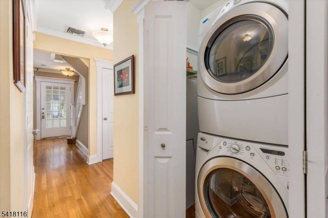 4 Peru Rd, Clifton City, NJ 07012