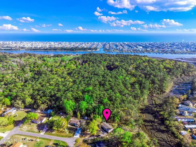 1617 Salmon Lane, Ocean Isle Beach, NC 28469