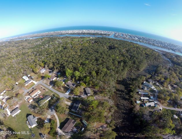 1617 Salmon Lane, Ocean Isle Beach, NC 28469