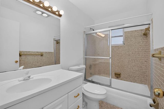 300 NW 42nd Street, Boca Raton, FL 33431