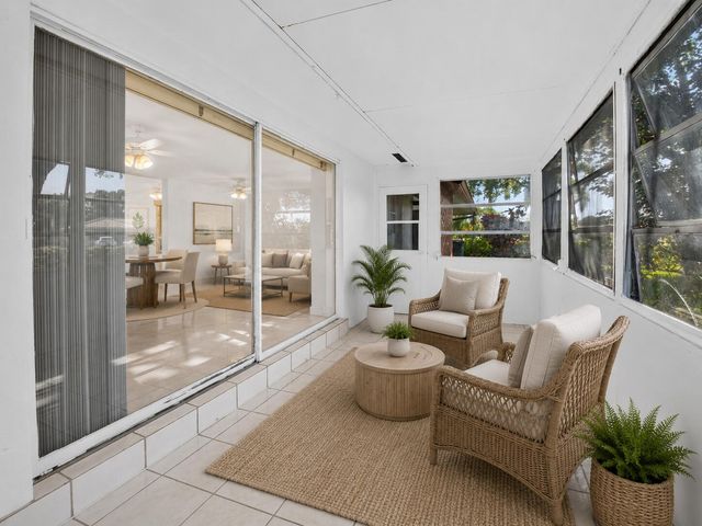 300 NW 42nd Street, Boca Raton, FL 33431