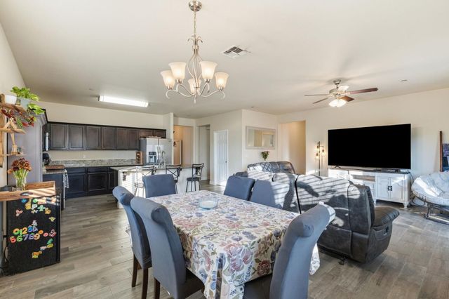 15717 W Botelho Avenue, Kerman, CA 93630