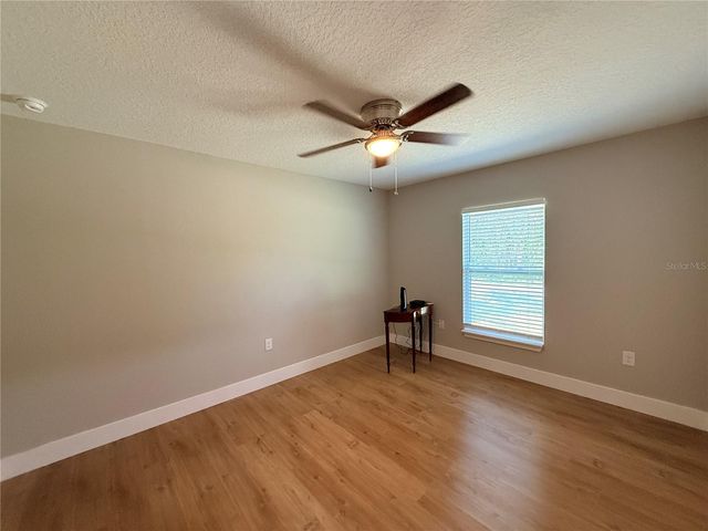 2186 W G MARTINELLI BOULEVARD, Citrus Springs, FL 34434