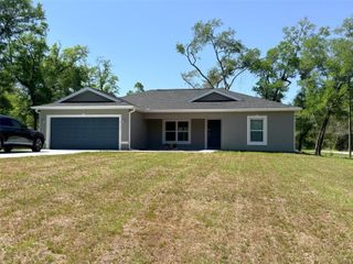 2186 W G MARTINELLI BOULEVARD, Citrus Springs, FL 34434