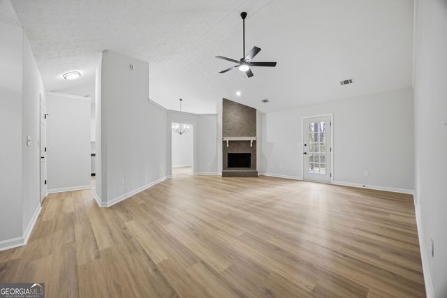 3050 Dove Chase Court, Snellville, GA 30039