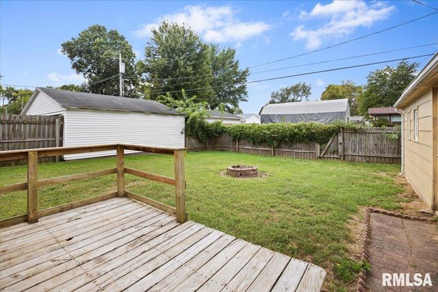 1657 SCHRADER Avenue, Springfield, IL 62702