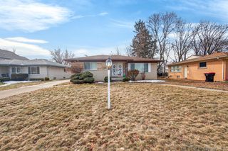 15734 Fairfax Street, Southfield, MI 48075