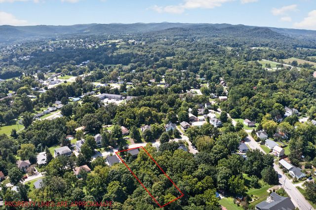 315 Jackson Street, Berea, KY 40403