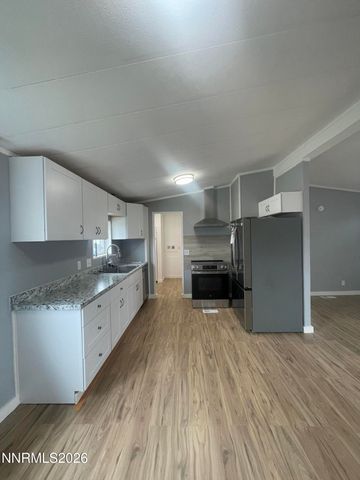 325 Carson Road, Battle Mountain, NV 89820