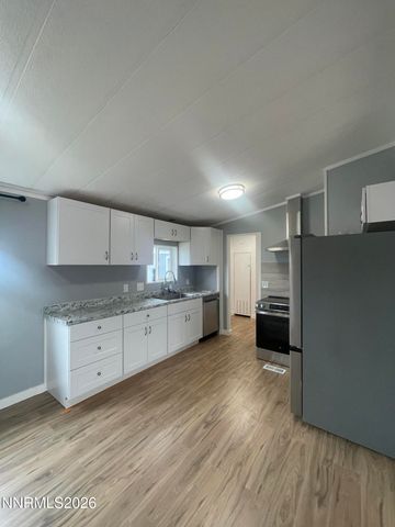 325 Carson Road, Battle Mountain, NV 89820