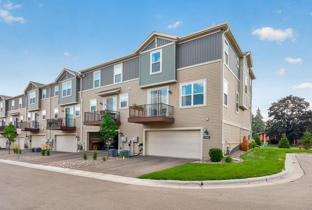 1546 Timberwood Lane, West Saint Paul, MN 55118