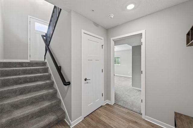 1546 Timberwood Lane, West Saint Paul, MN 55118