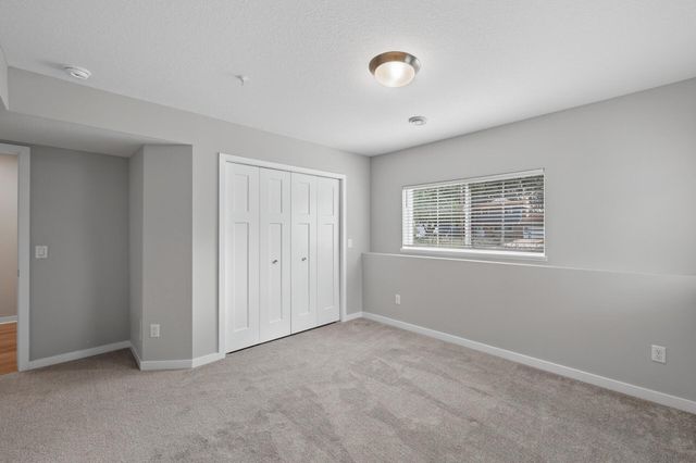 1546 Timberwood Lane, West Saint Paul, MN 55118