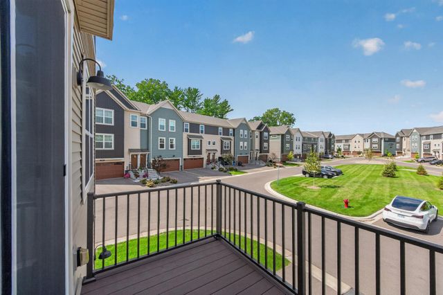 1546 Timberwood Lane, West Saint Paul, MN 55118